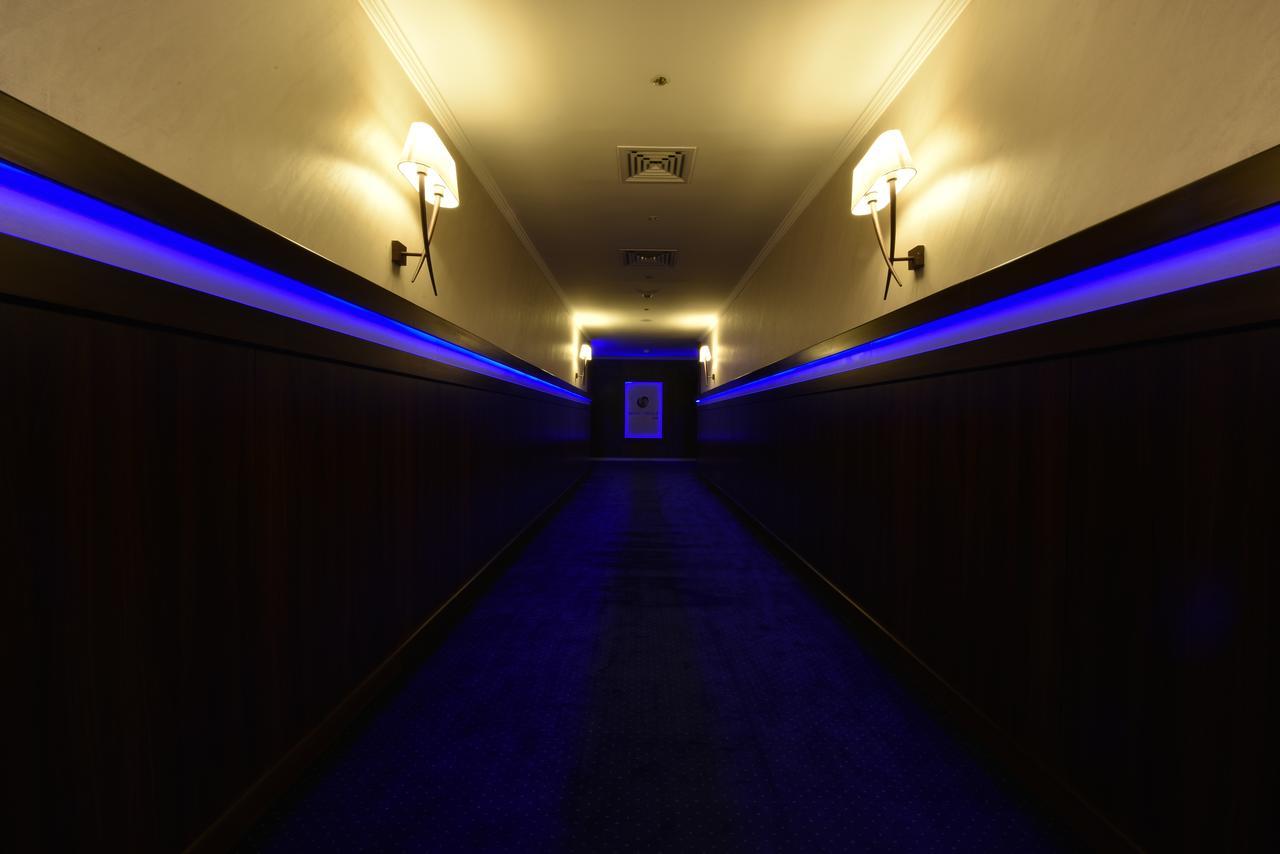 Blue Night Hotel Jiddah Esterno foto