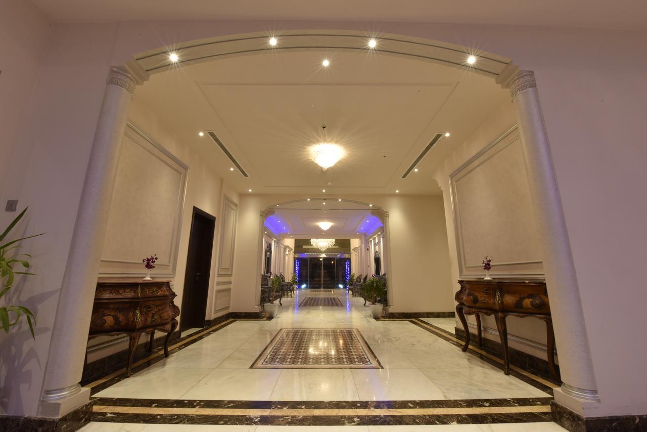 Blue Night Hotel Jiddah Esterno foto