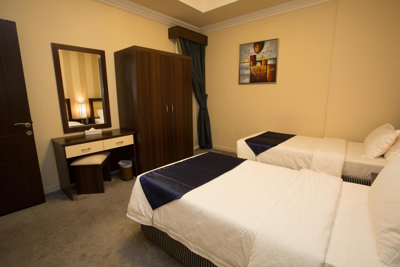 Blue Night Hotel Jiddah Esterno foto
