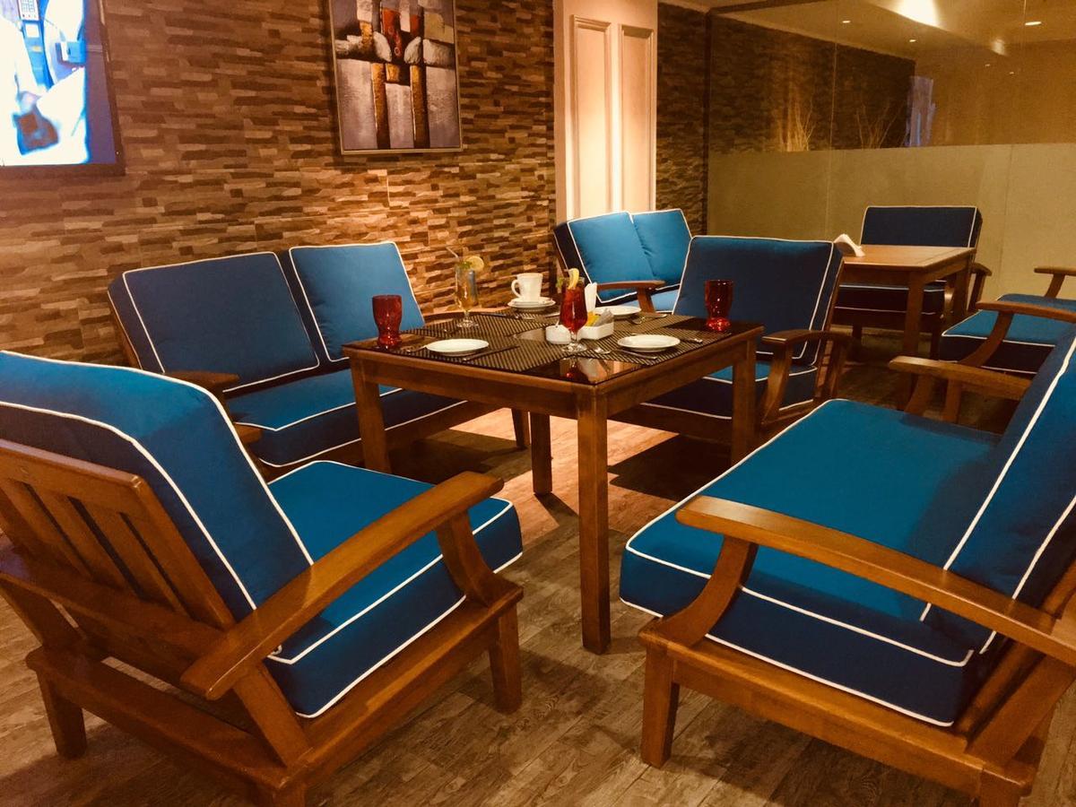 Blue Night Hotel Jiddah Esterno foto